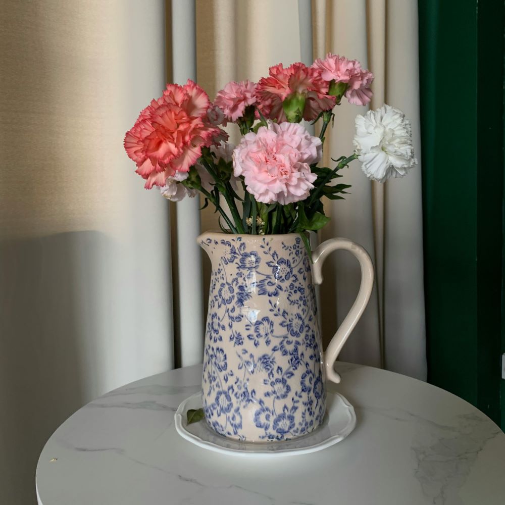 Blue Printed Vase - Ann Roth, Pexels