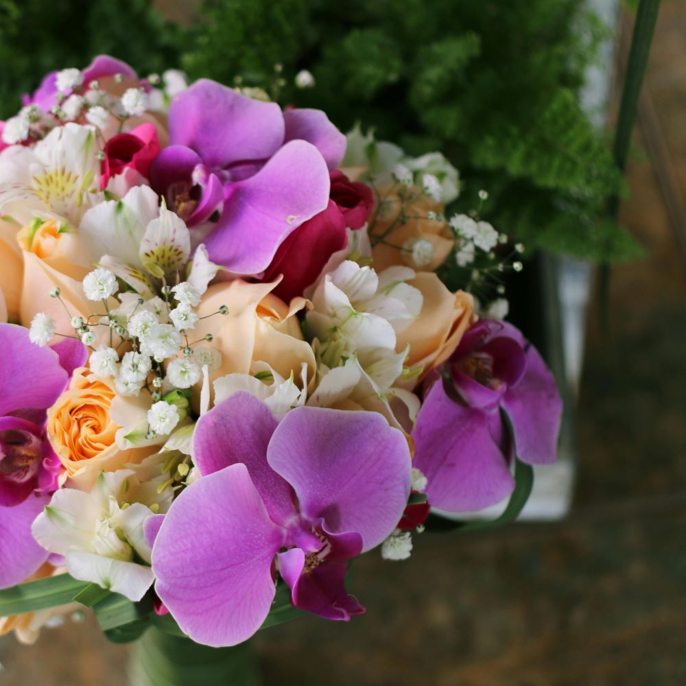Purple Orchid Bouquet - Marcelo Joaquim, Pexels